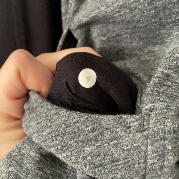 Lululemon - Picture 4 of 4